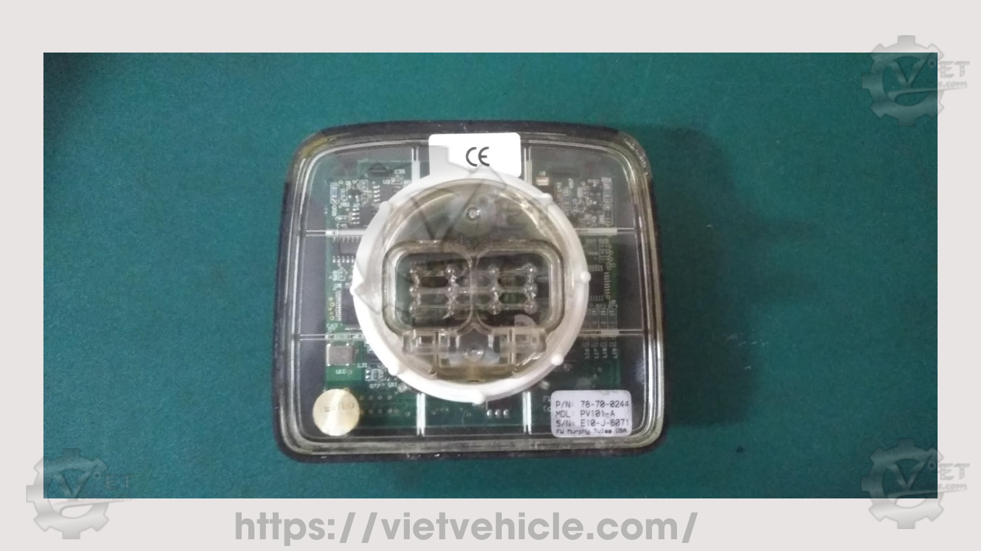 Engine display wiring diagram and pinout for Caterpillar Cummins Detroit 3