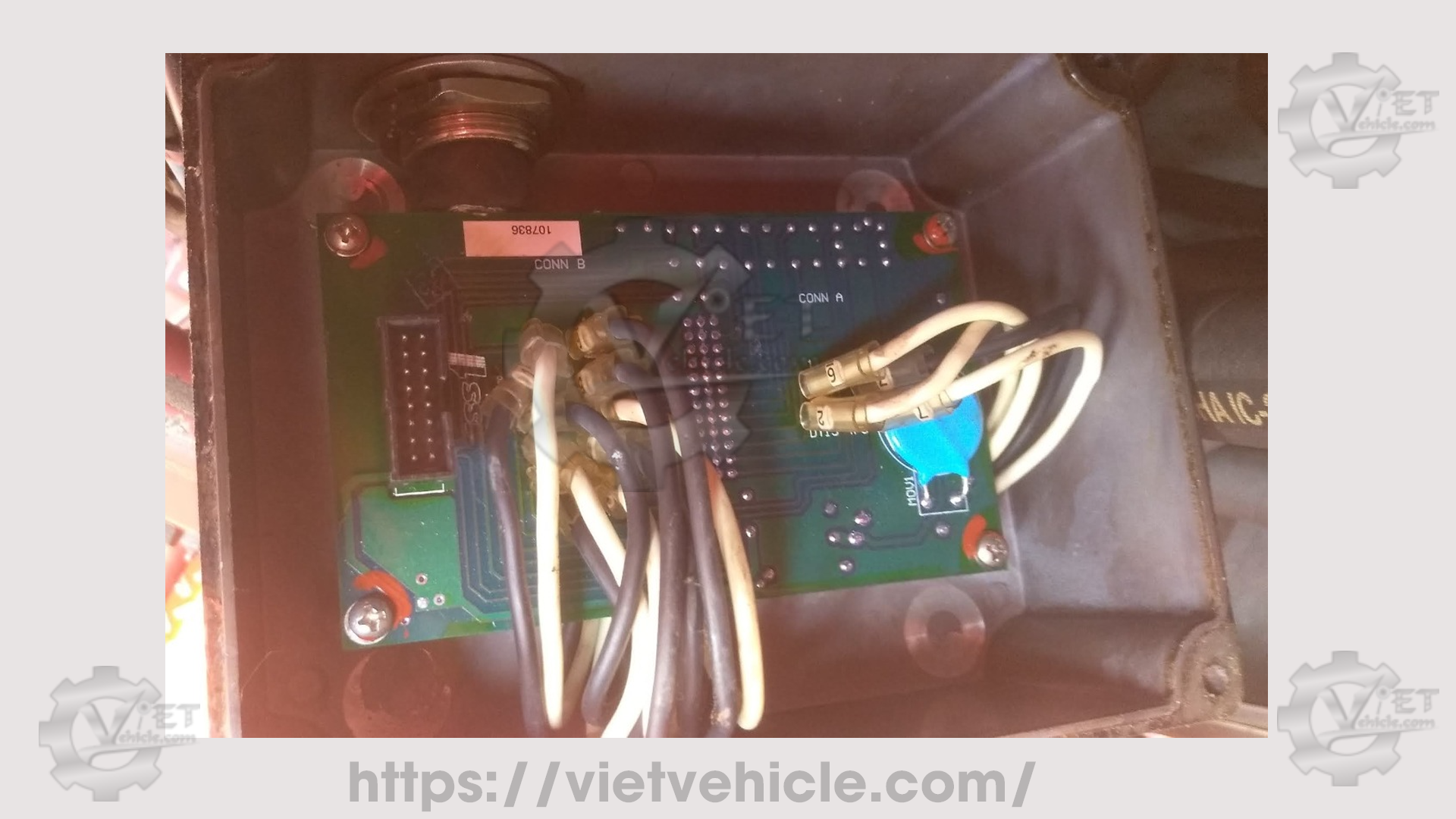 Engine display wiring diagram and pinout for Caterpillar Cummins Detroit 6